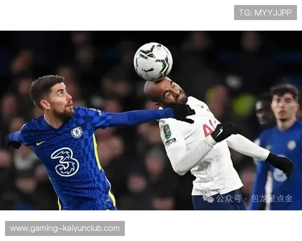 热刺边路下底的传中为比赛带来多次惊险画面