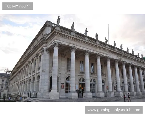 波尔多确认将重建队内阶层结构,法国传统豪门重新布局