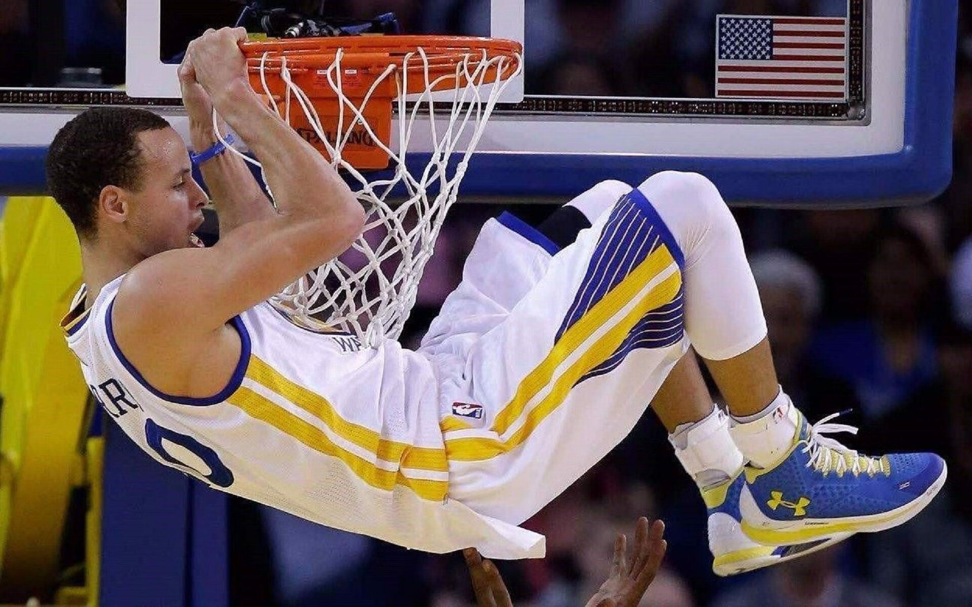世界花式单板公益营学员年度交流展圆满举办,单板花型